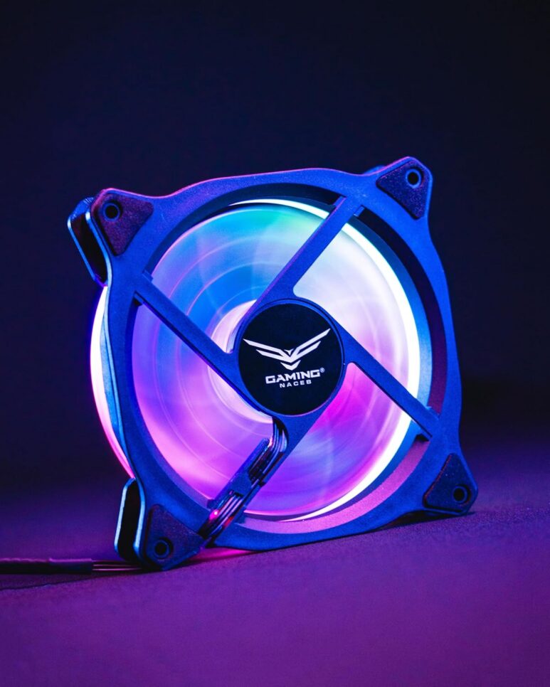 NACEB Gaming Ventilador para PC Cepheus NA-0922 - Ideal para PC Gamer, Ventilador 120mm RGB Multicolor, Conexión 4 Pines, 1200 RPM, Flujo de Aire 43.2 CFM, Bajo Ruido 23.4 dBA, 5V - RGB Multicolor