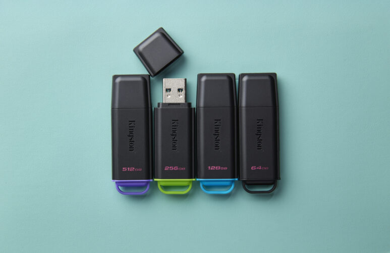 Kingston Technology DataTraveler 128GB Portátil USB 3.2 Gen 1 Exodia Negro + Azul