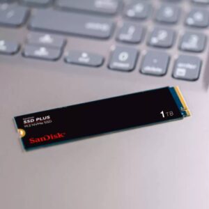 Unidad de Estado Solido SanDisk Plus NVMe, 1TB, M.2, 3200 MB/s Lectura, PCI Express 3.0
